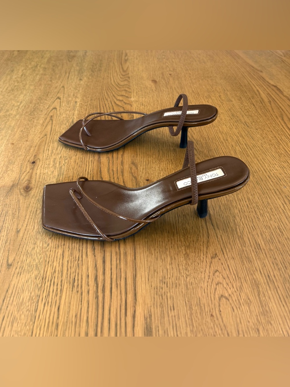 Tony Bianco Ruma Brown Kitten Heel Sandals NIB Sz 9 - Picture 4 of 16